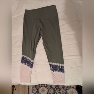 Offline By Aerie Green Tie-Dye Leggings Size XXL Stretchy Pink And Blue Details